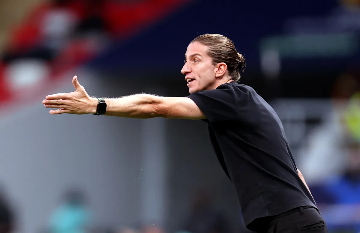 Filipe Luís Nyaris Resmi Menjadi Manajer Baru AS Monaco