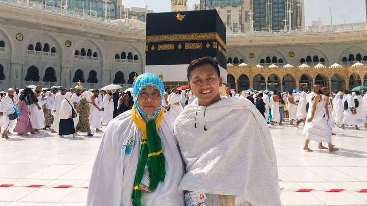 JKN Membantu Calon Jemaah Haji Asal Tuban Dalam Beribadah Tenang